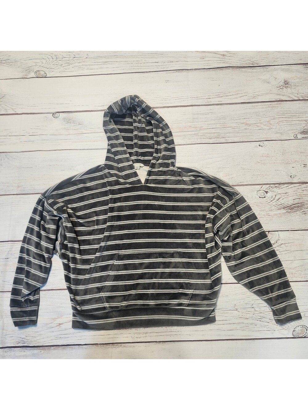 American Eagle XS Gray and White Striped Hoodie Sweatshirt